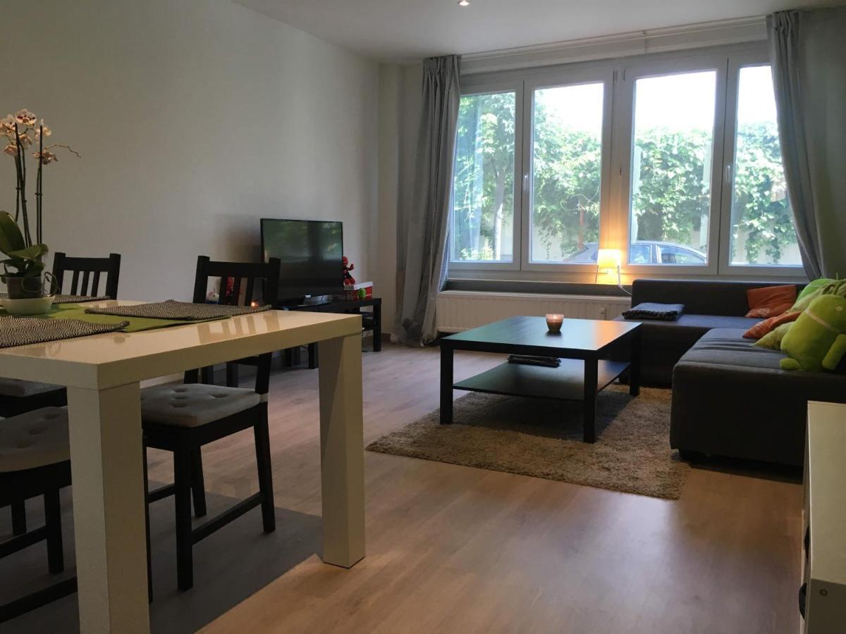 Best Nest Brussel Bagian luar foto